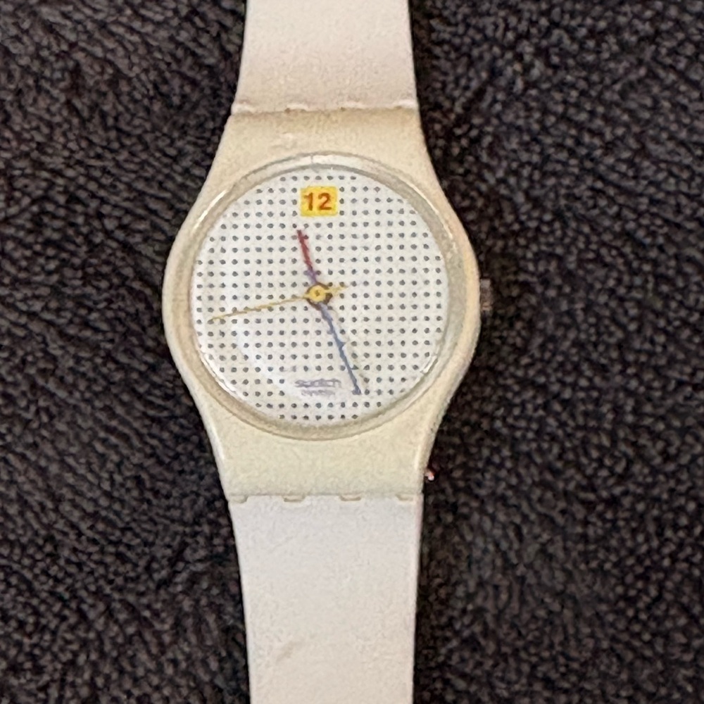 VINTAGE 80’s SWATCH ⭐️ LADY DOTTED SWISS ⭐️ not working 😔 for collection parts